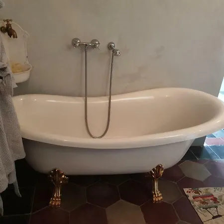 Di Charme Apartamento Saluzzo